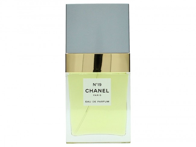 Chanel No.19 Eau De Parfum Spray